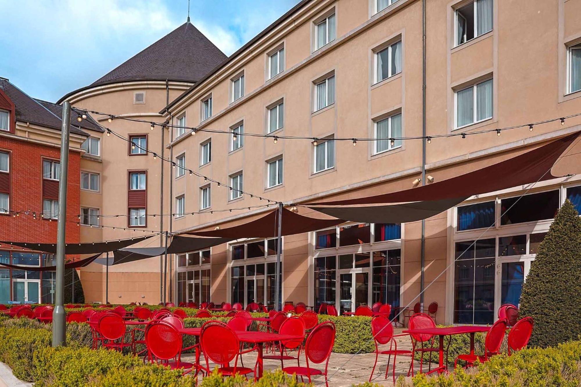 Grand Magic Hotel Marne La Vallée - ex Magic Circus Magny-le-Hongre Esterno foto