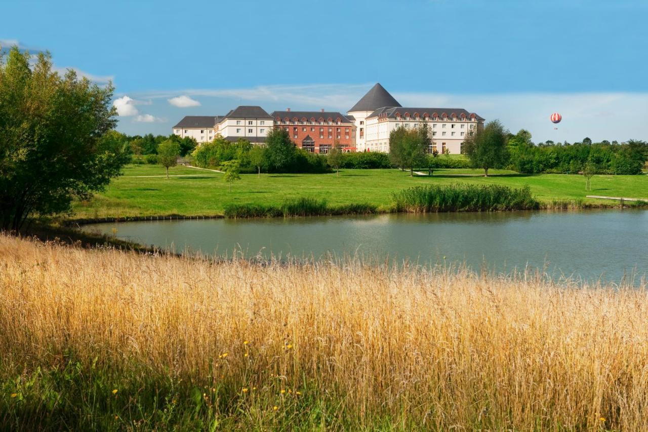 Grand Magic Hotel Marne La Vallée - ex Magic Circus Magny-le-Hongre Esterno foto
